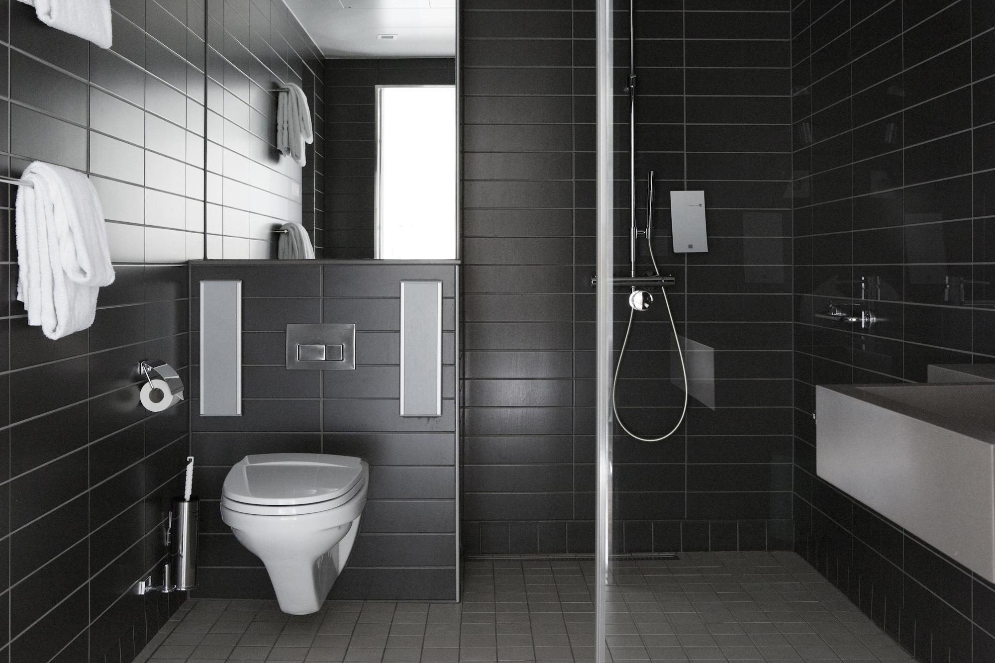 Hotell Comfort Square 4*